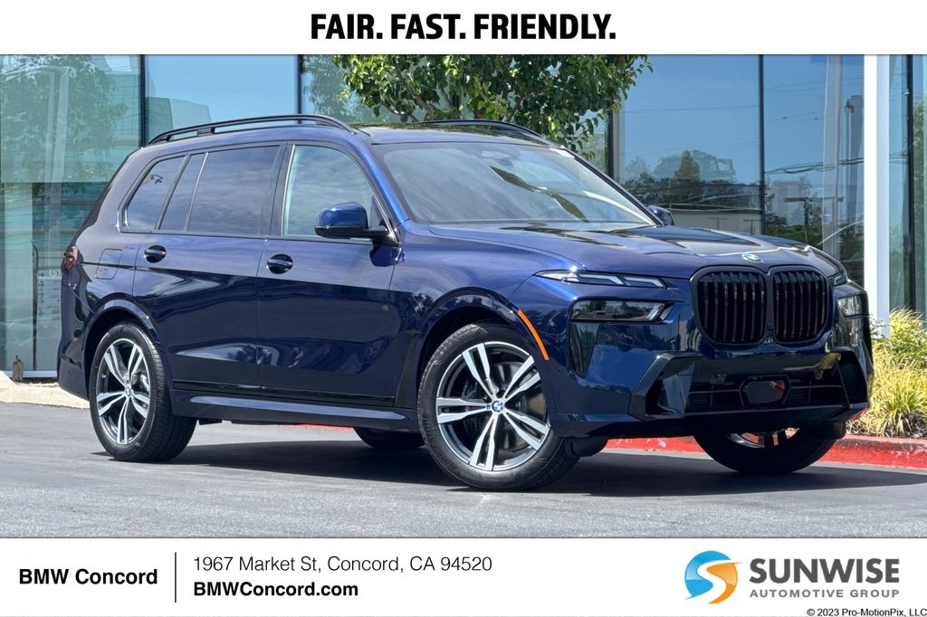 2026 BMW X7 xDrive40i's photo