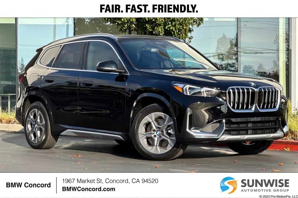 2026 BMW X1 28i's photo