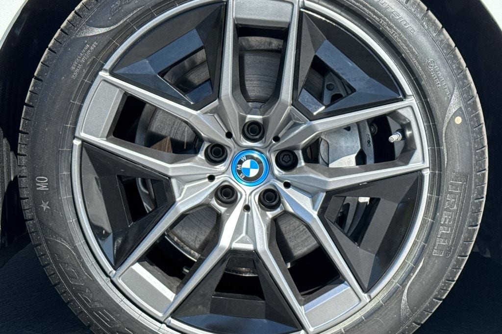 2024 BMW i5 40 - Photo 33