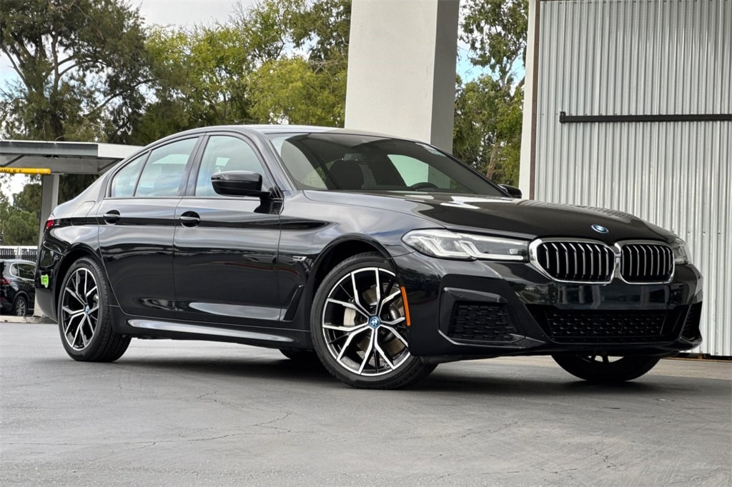 Certified 2023 BMW 530e Sedan