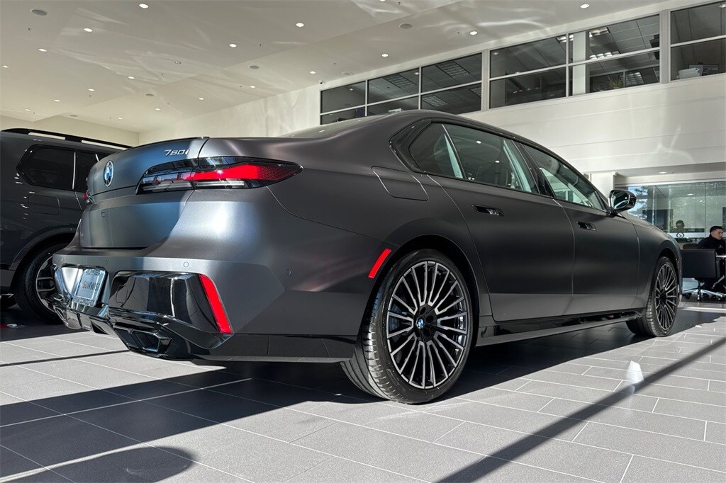 2026 Bmw 760i xDrive photo 4