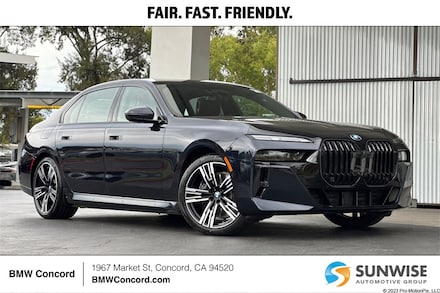 2026 BMW 750e xDrive Sedan