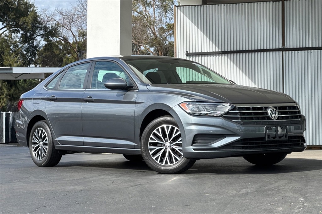 Used 2019 Volkswagen Jetta SE with VIN 3VWC57BUXKM116813 for sale in Concord, CA