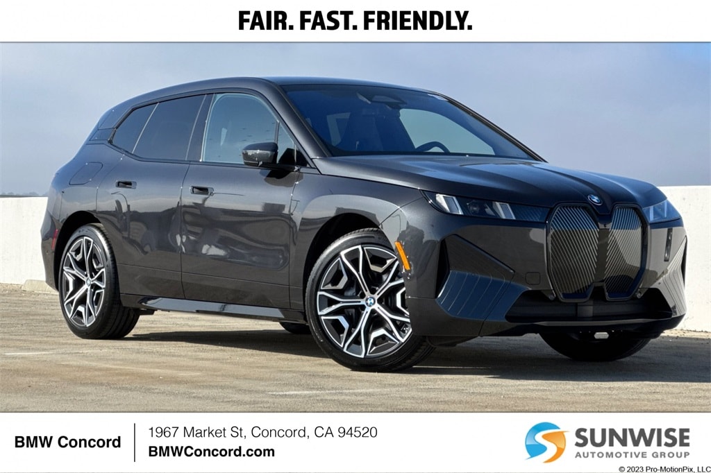 2026 BMW iX 45's photo