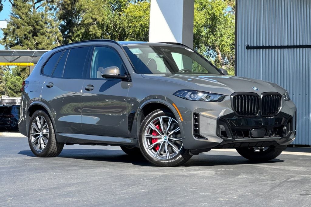 New 2026 BMW X5 PHEV xDrive50e SUV