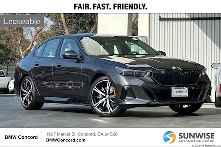 2025 BMW 530i Sedan