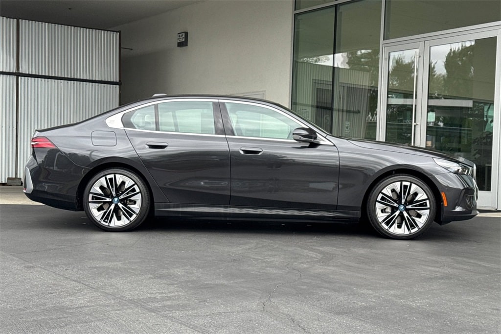 Used 2025 BMW i5 eDrive40 Sedan
