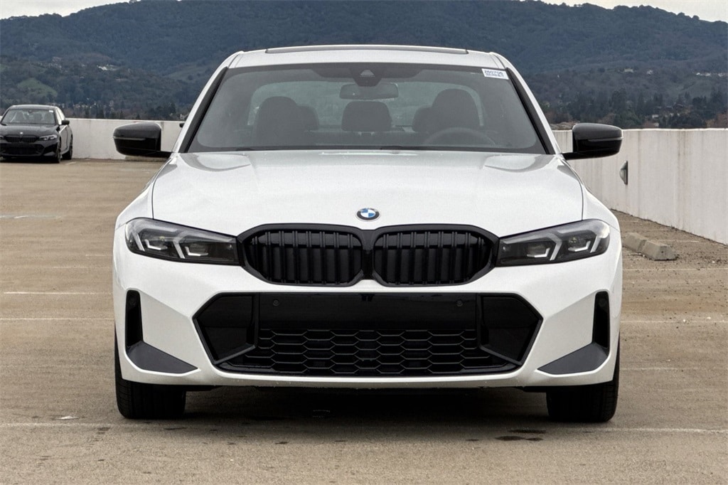 New 2026 BMW 330i NA Sedan