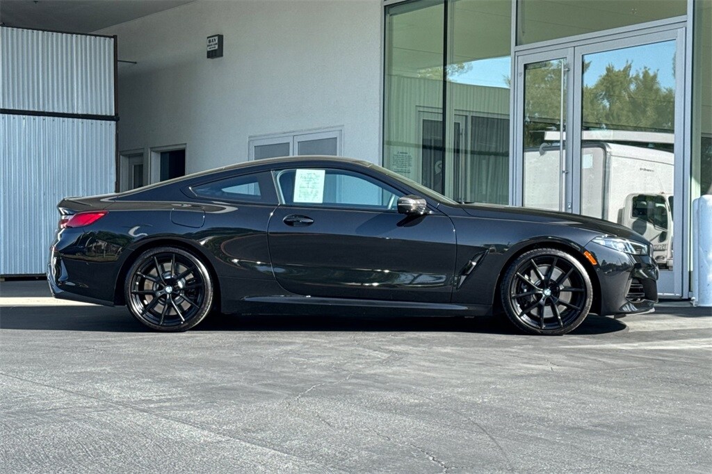 2023 Bmw M850i xDrive photo 3