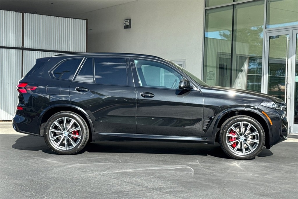 New 2026 BMW X5 xDrive40i SUV