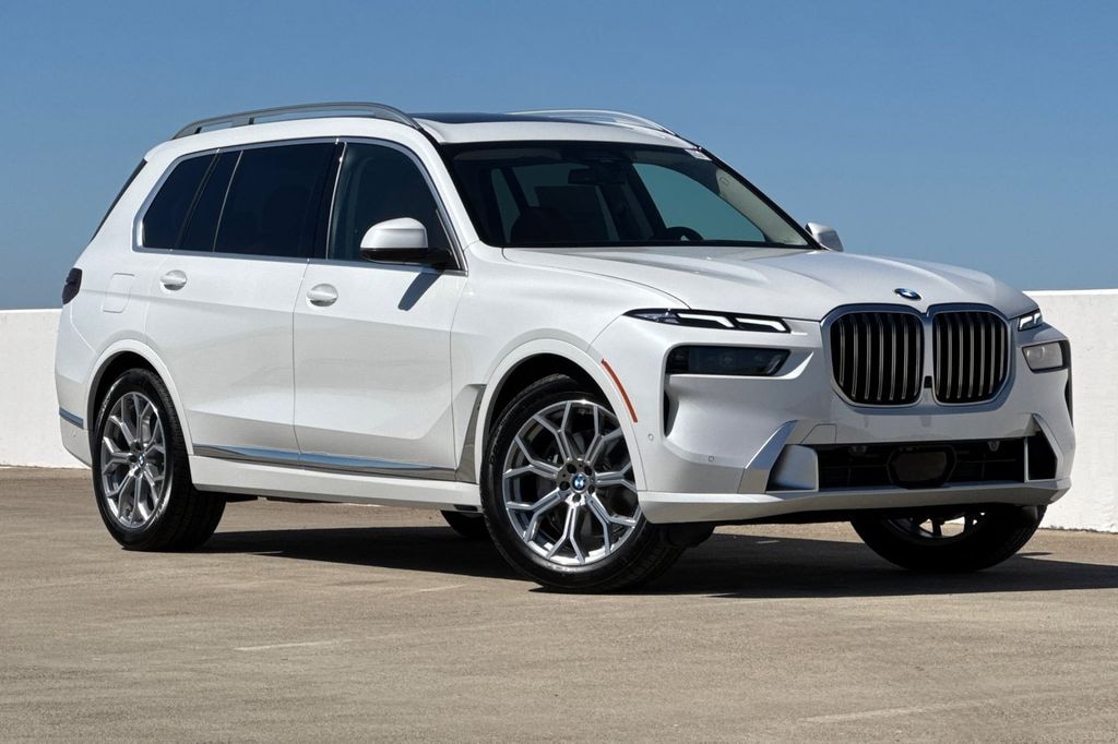 New 2027 BMW X7 xDrive40i SUV