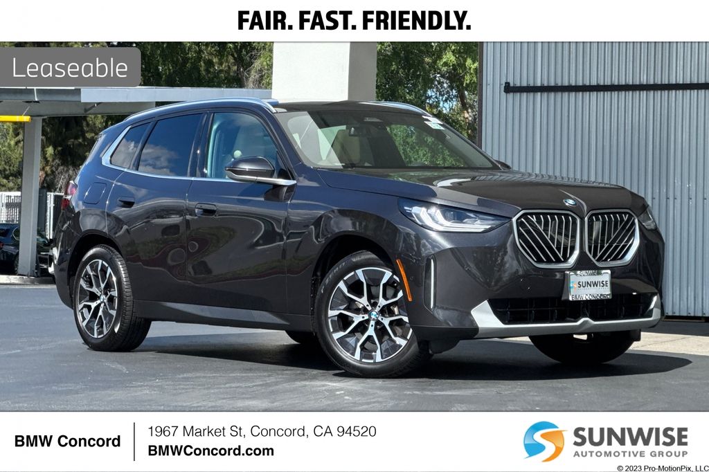 2025 BMW X3 30 XDRIVE's photo