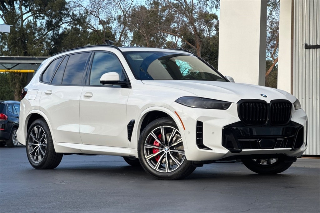 New 2026 BMW X5 xDrive40i SUV