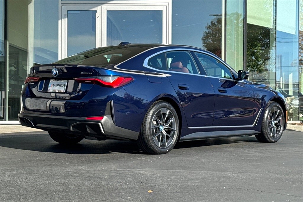 2023 Bmw i4 eDrive35 photo 3