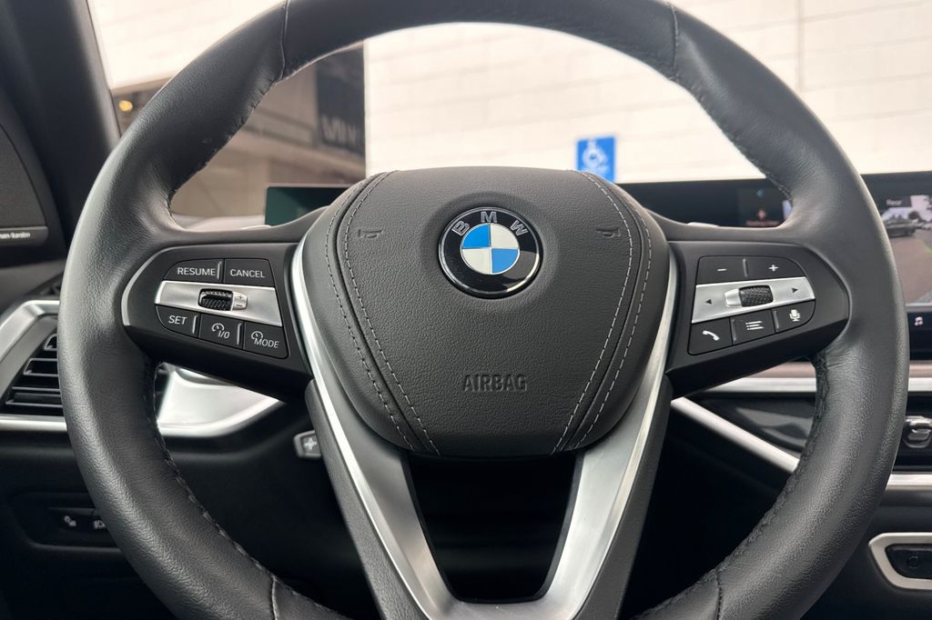 2025 BMW X5 40i - Photo 27