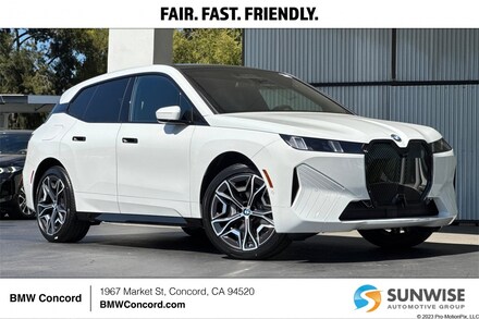 2026 BMW iX xDrive60 SUV