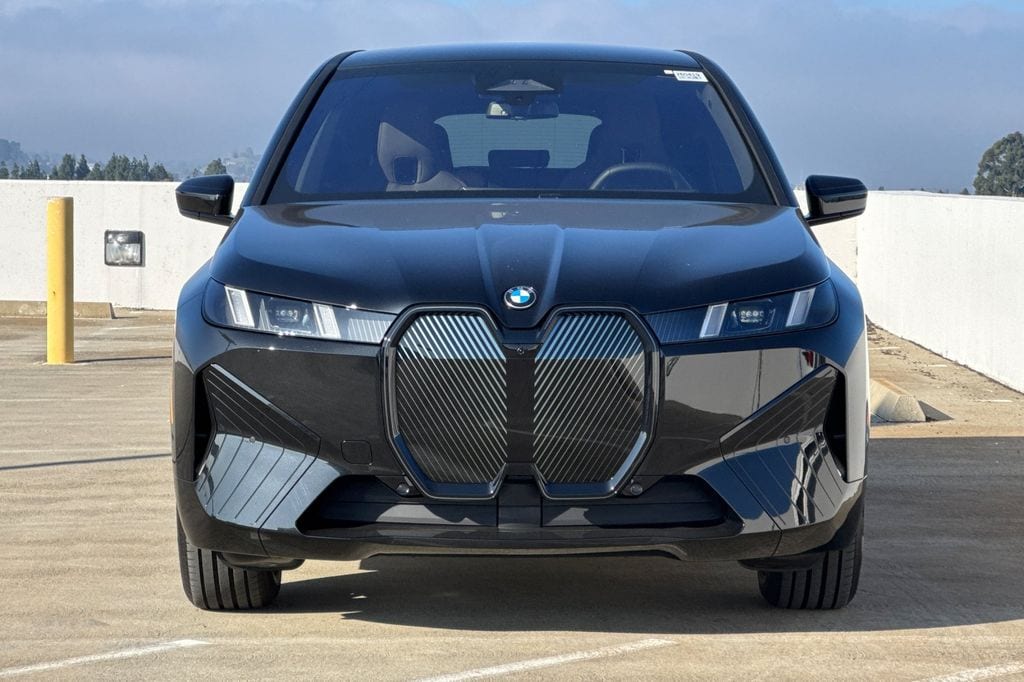 New 2026 BMW iX xDrive60 SUV