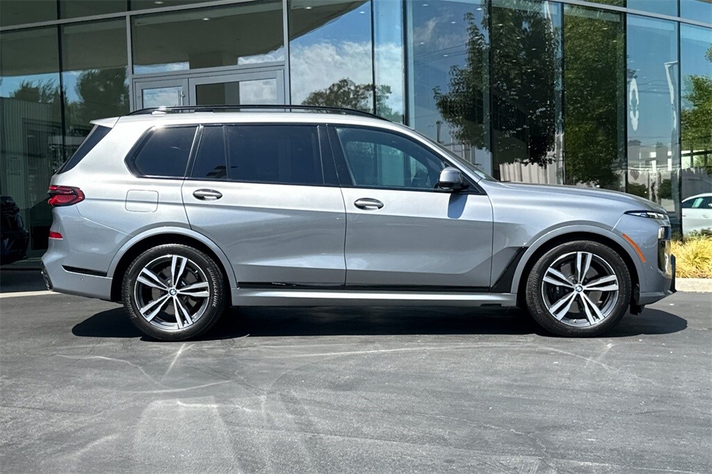 2024 Bmw X7 xDrive40i photo 3