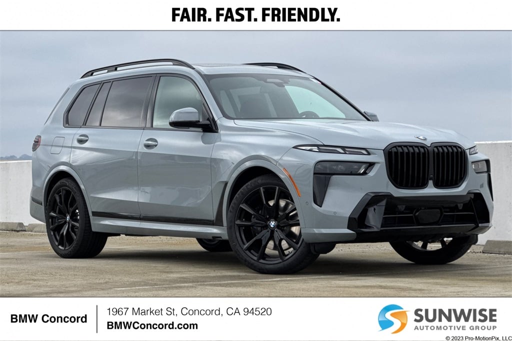 New 2026 BMW X7 xDrive40i SUV