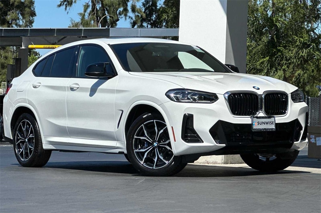 Used 2023 BMW X4 M40i with VIN 5UX43DT01P9T20900 for sale in Concord, CA