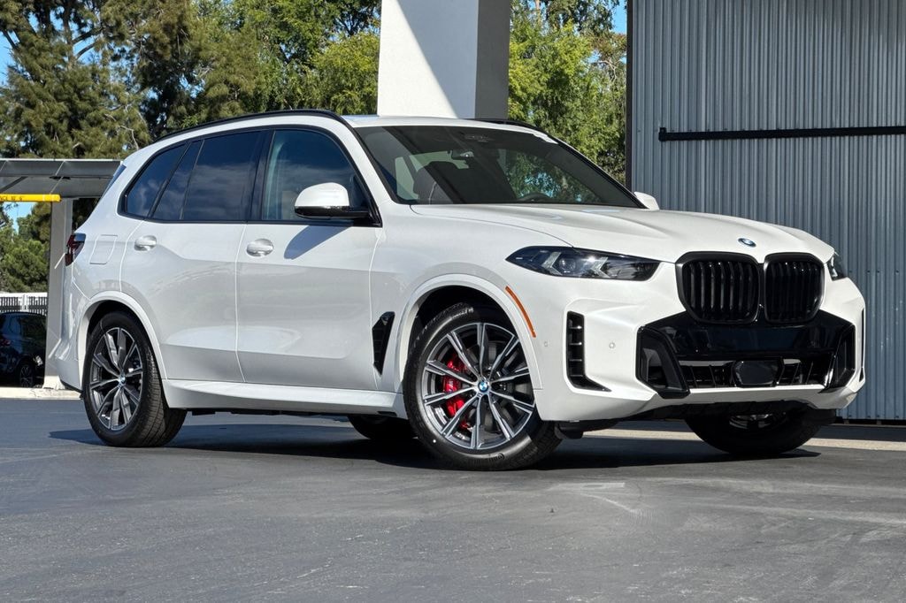 New 2026 BMW X5 PHEV xDrive50e SUV