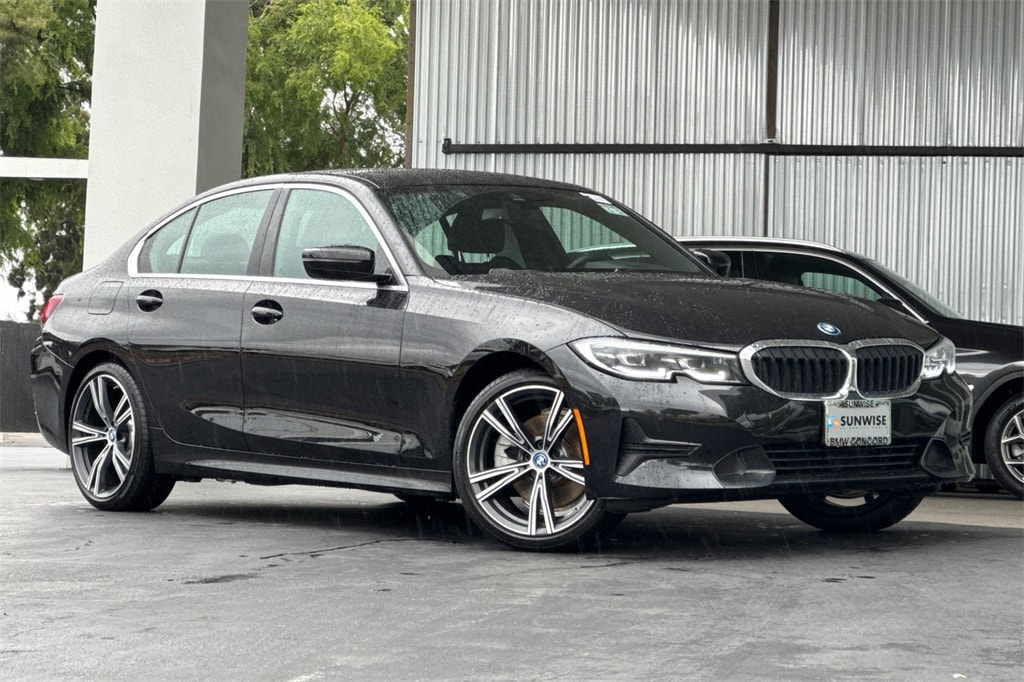 Certified 2022 BMW 3 Series 330e with VIN 3MW5P7J02N8C77400 for sale in Concord, CA