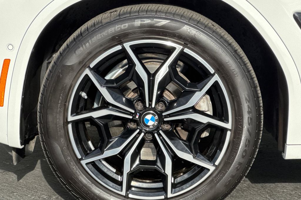 2025 BMW X4 30i - Photo 33
