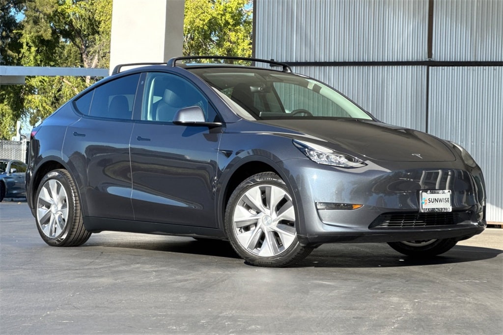 Used 2021 Tesla Model Y Long Range SUV