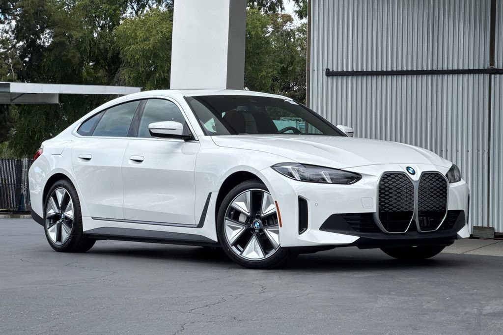 New 2026 BMW i4 xDrive40 Hatchback