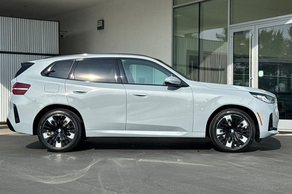 New 2026 BMW X3 30 xDrive SUV