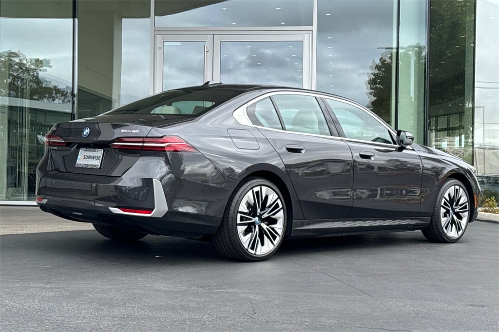 Used 2025 BMW i5 eDrive40 Sedan