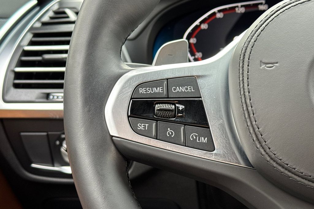 2025 BMW X4 30i - Photo 28