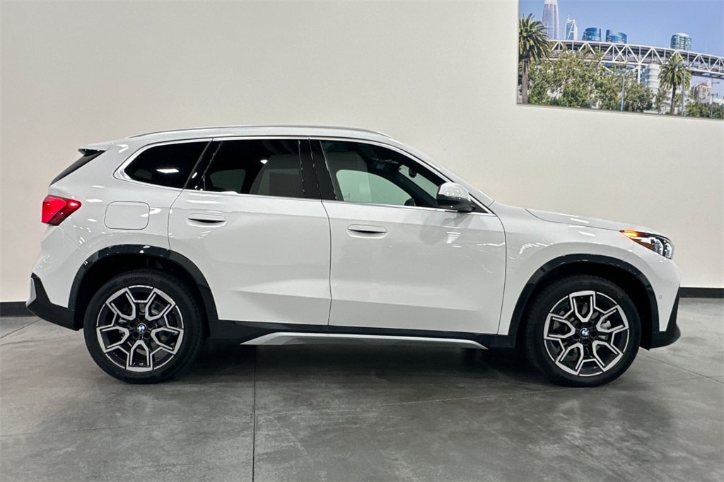 New 2026 BMW X1 xDrive28i SUV