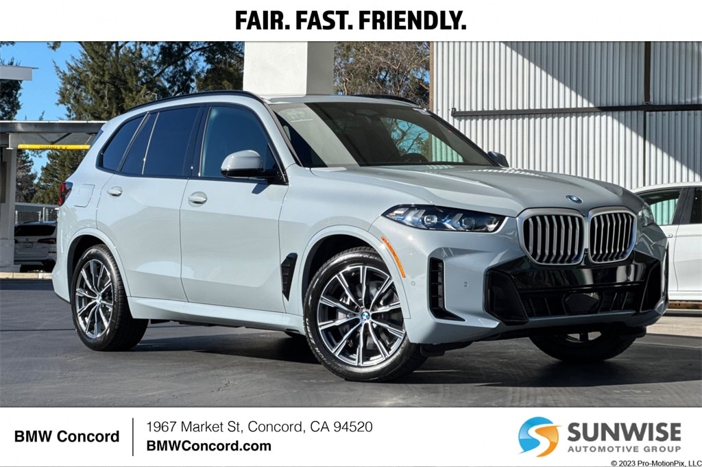 2026 BMW X5 40i's photo