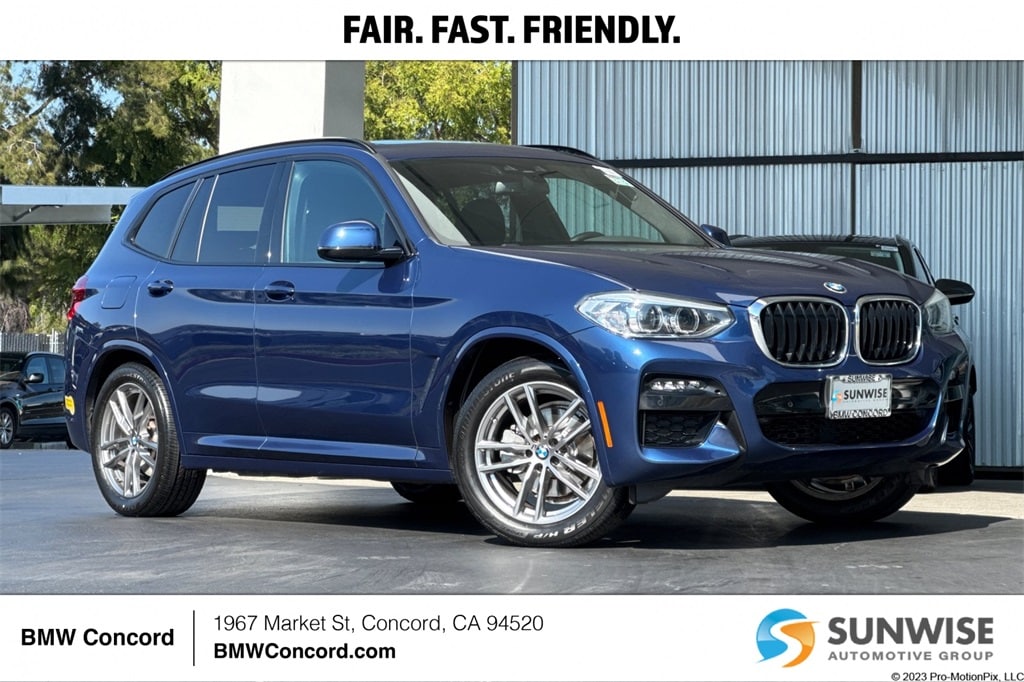 2021 BMW X3 30e's photo