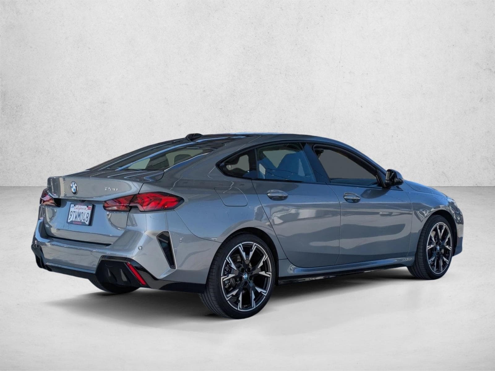 2025 BMW 228i xDrive photo 4