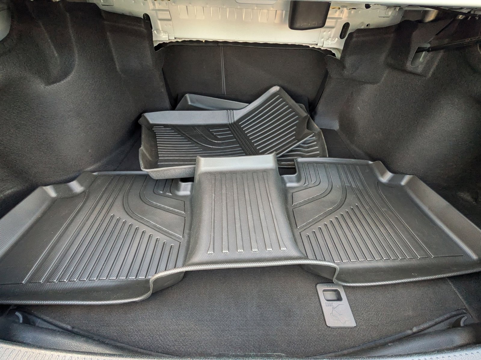 2021 Toyota Camry SE photo 6