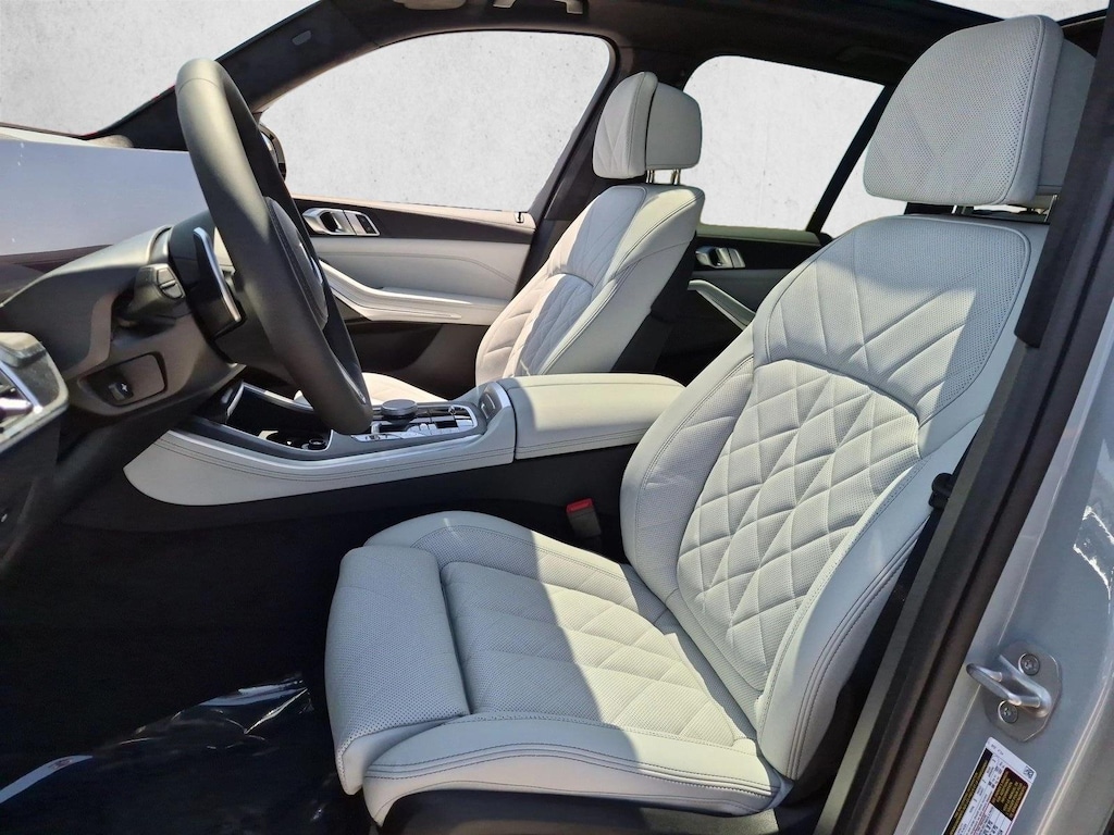 New 2026 BMW X5 PHEV xDrive50e SUV