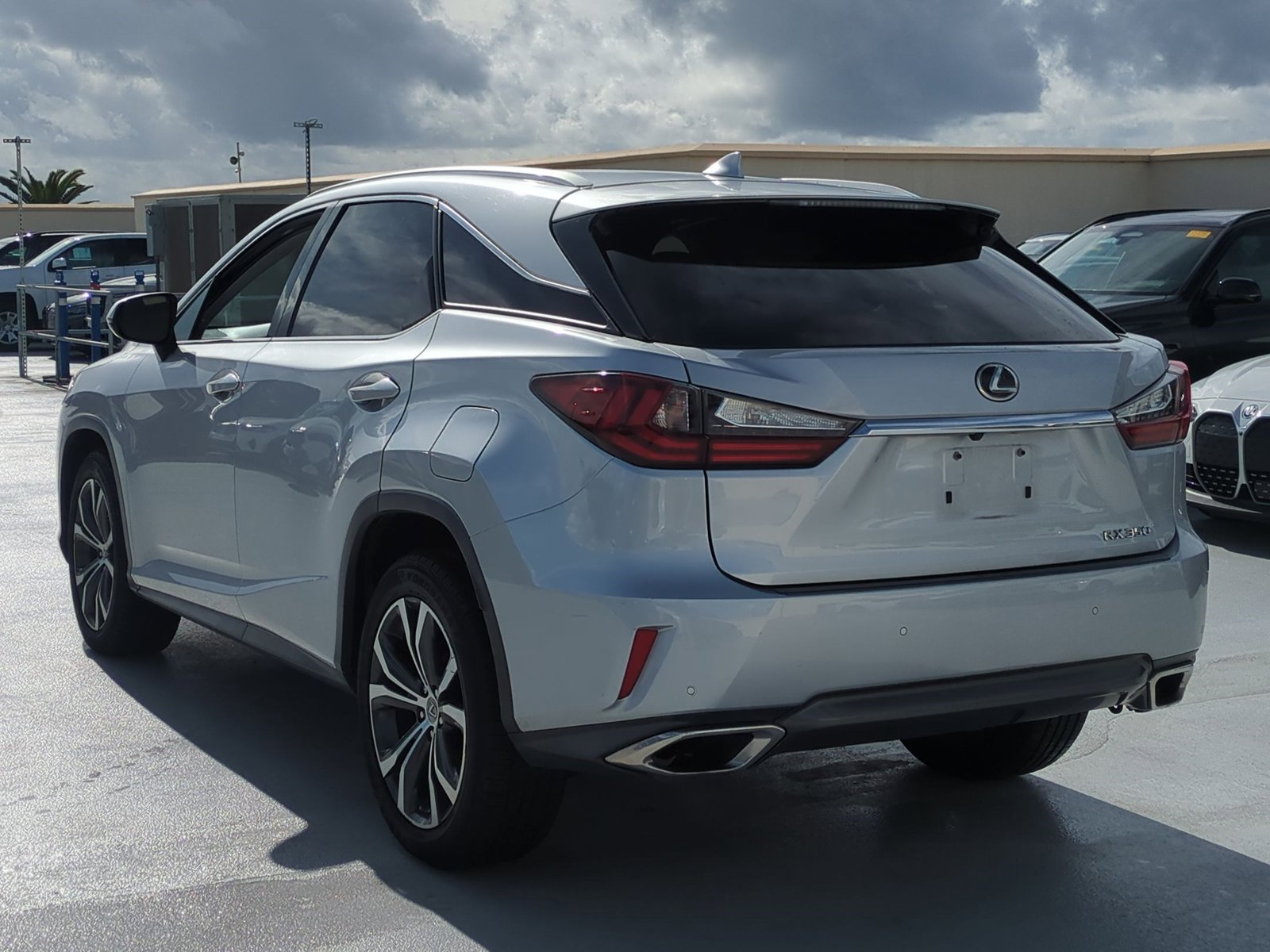 2024 Lexus RX 500h F SPORT Performance photo 2