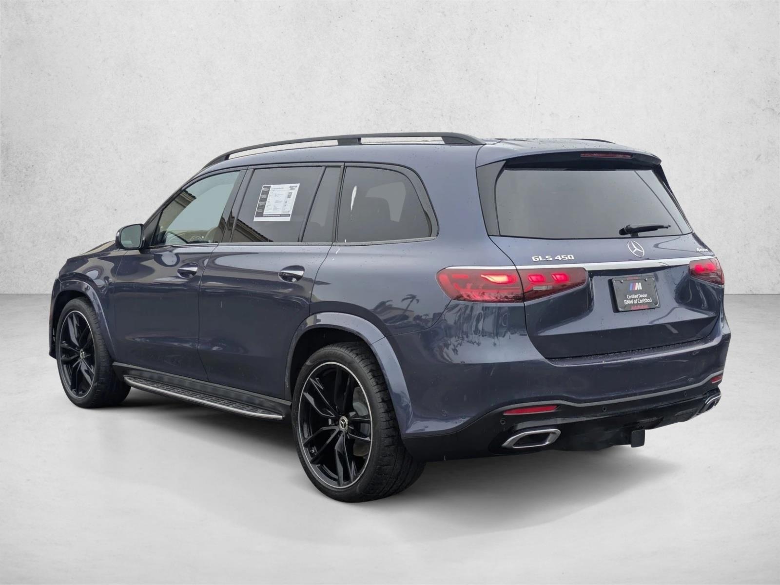 2024 Mercedes Benz GLS 450 4MATIC photo 3