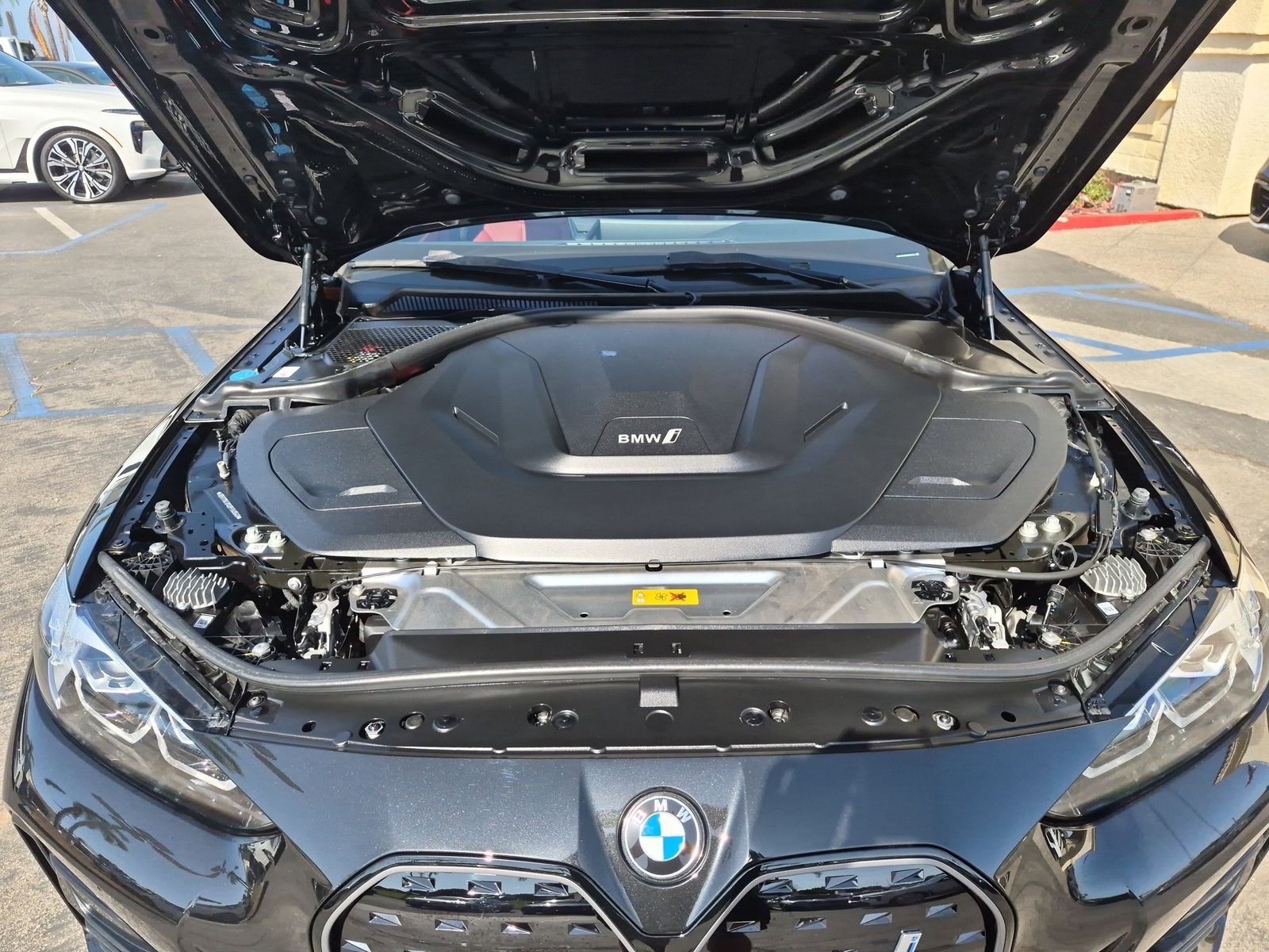 2023 BMW i4 40 - Photo 23