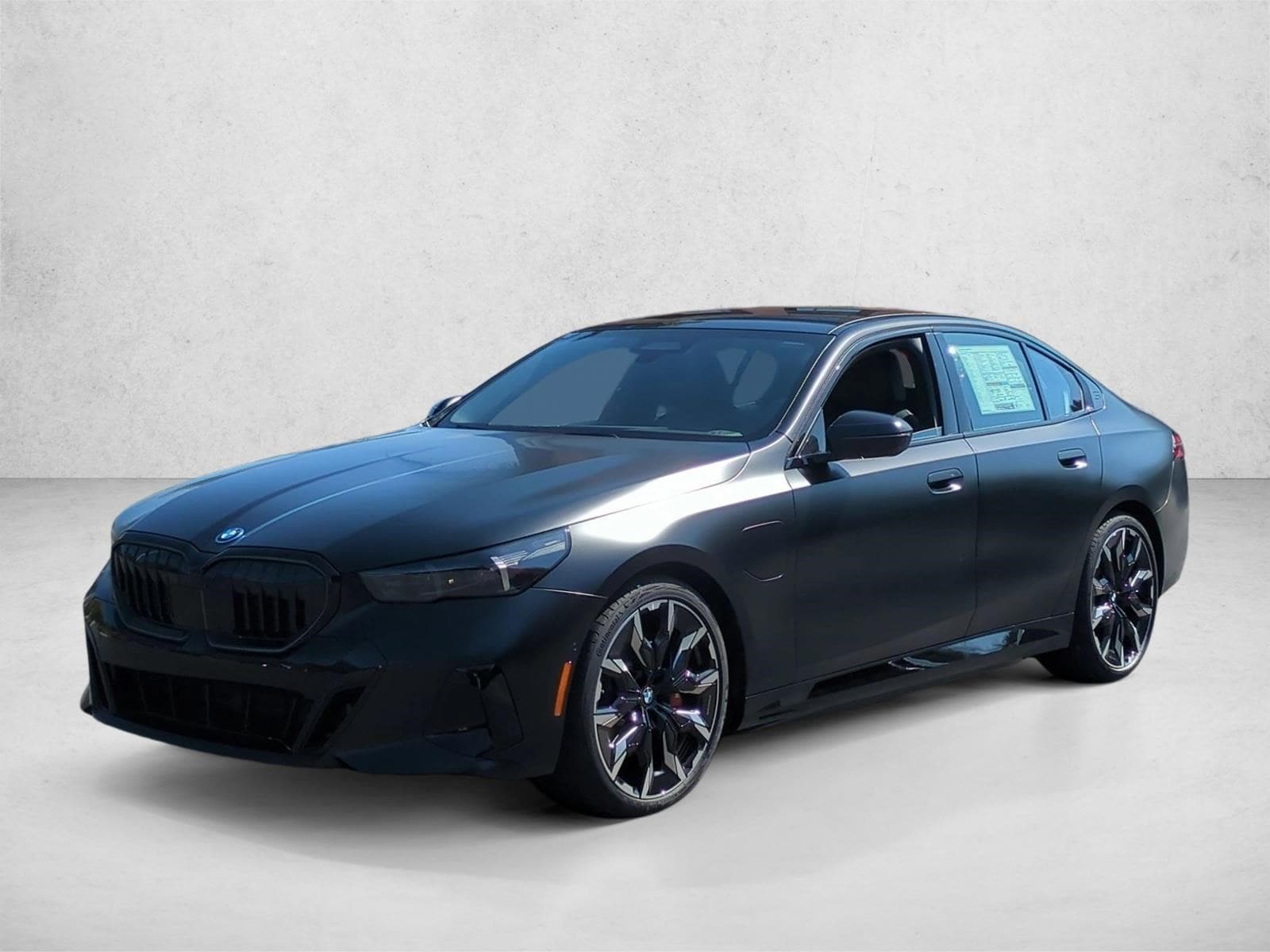 2026 BMW 5 Series 550e's photo