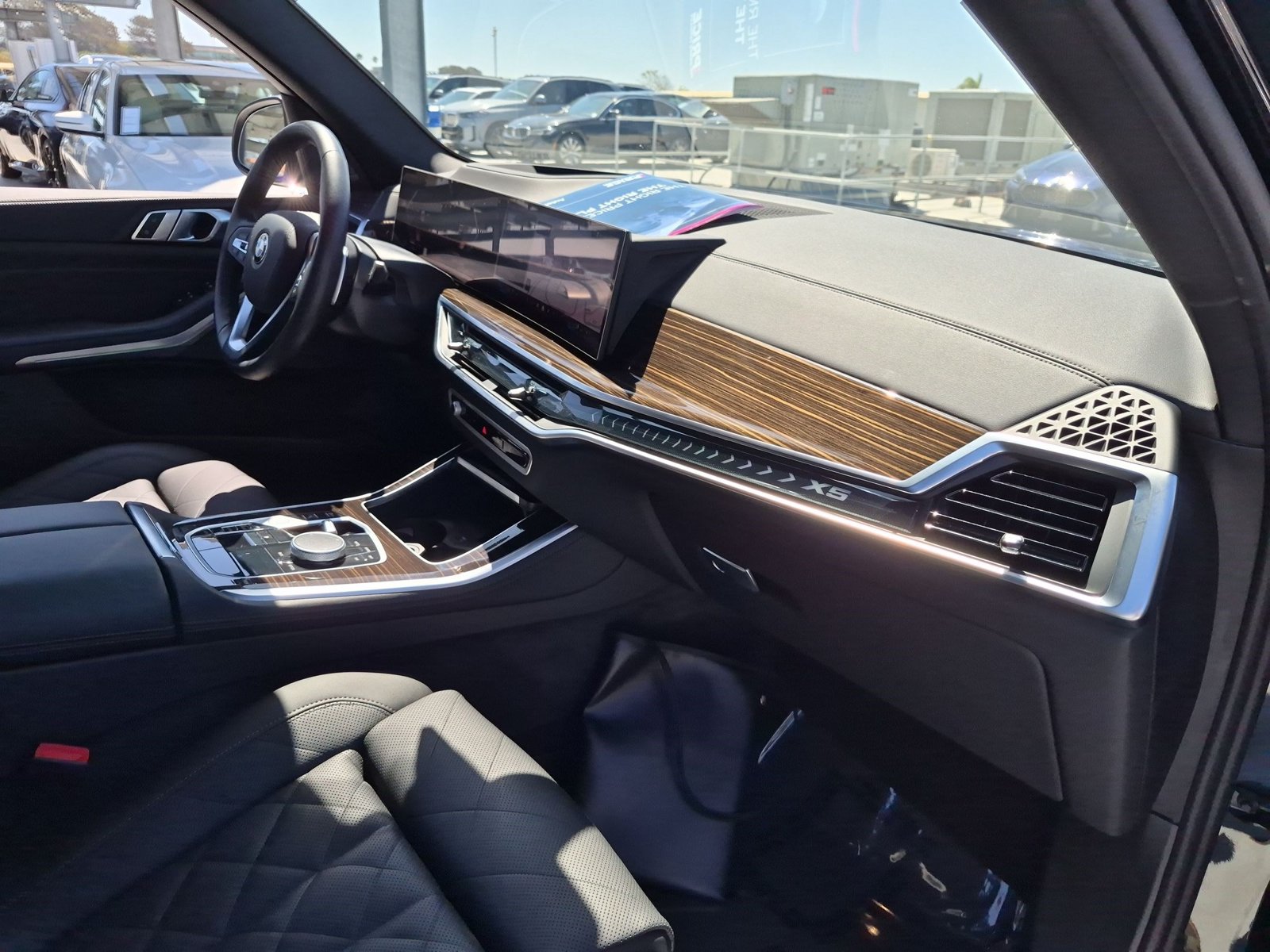 2026 BMW X5 40i - Photo 24