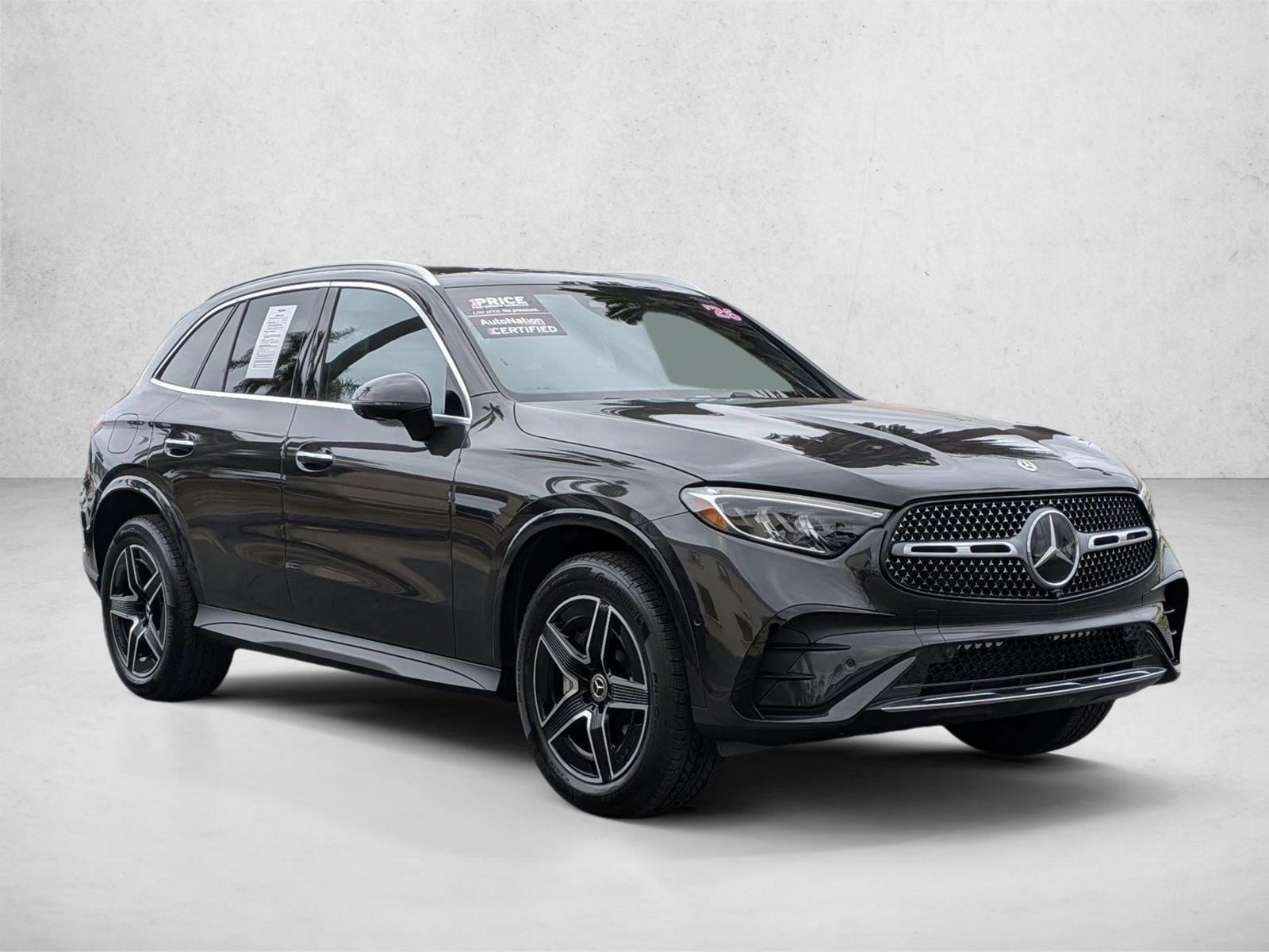 2026 Mercedes-Benz GLC 350e 4MATIC photo 2