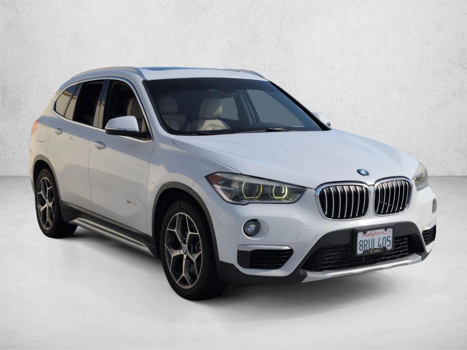 2016 BMW X1 xDrive28i photo 3
