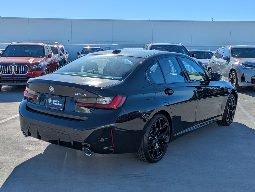 New 2026 BMW 330i Sedan