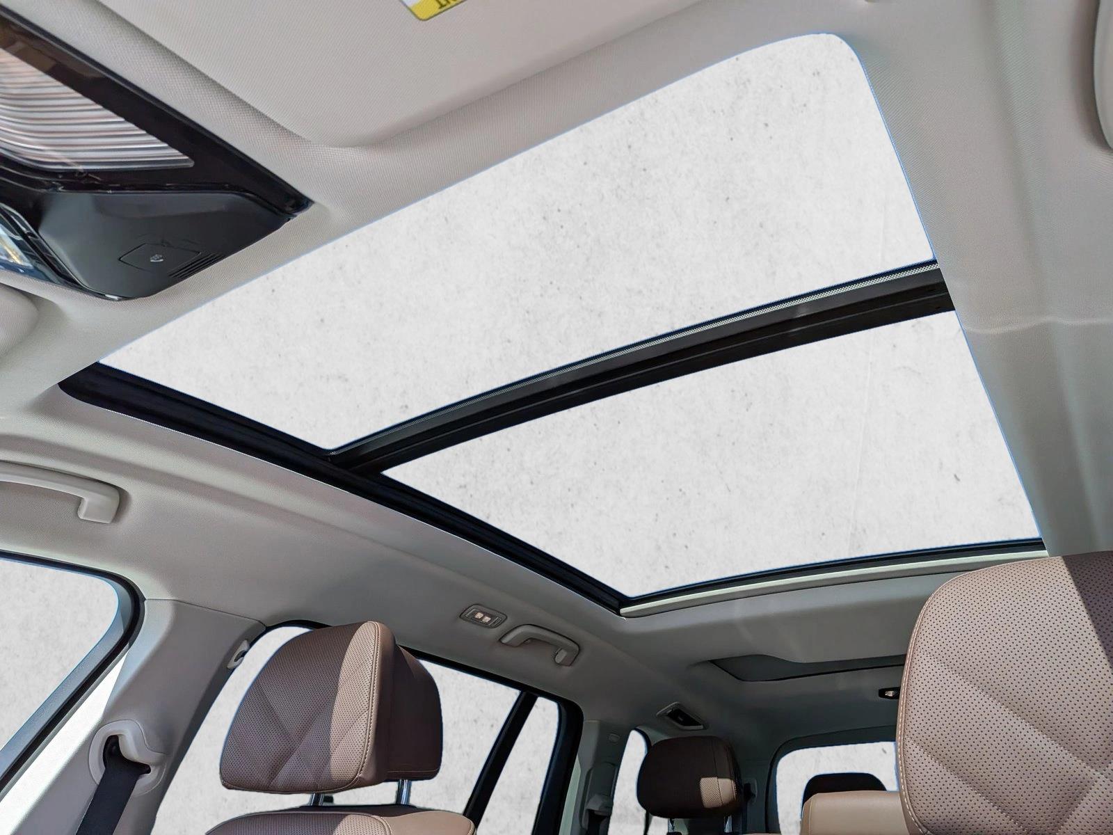2025 BMW X7 40i - Photo 16