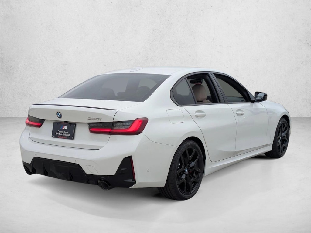New 2026 BMW 330i Sedan