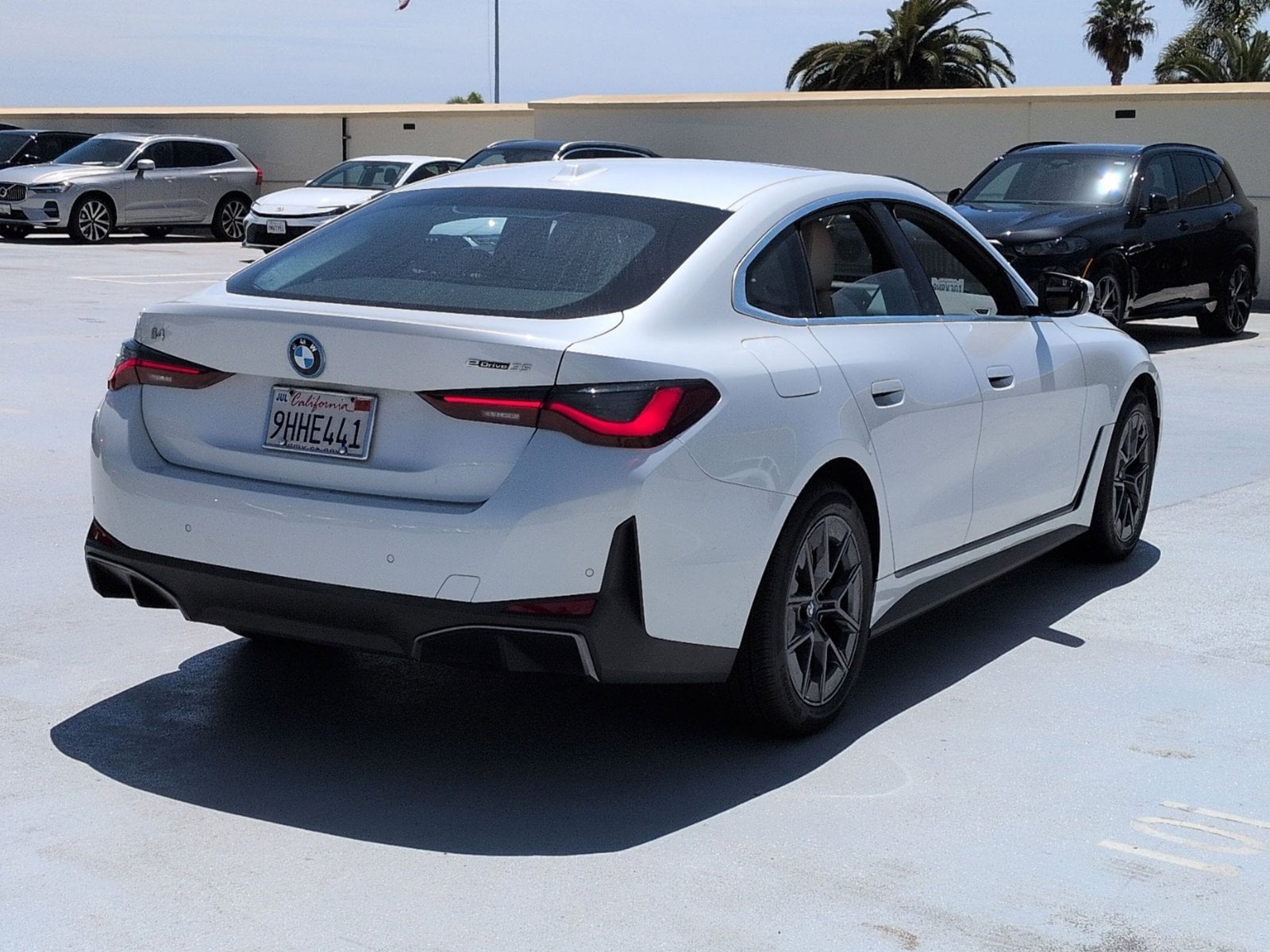 2023 BMW i4 eDrive35 photo 5