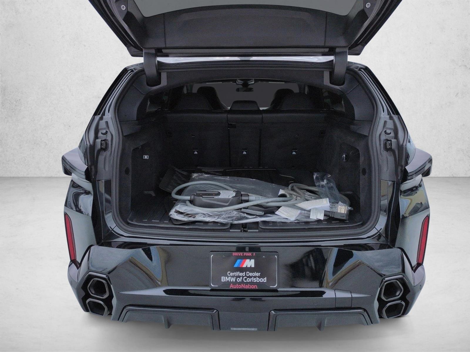 2025 BMW XM Base - Photo 6
